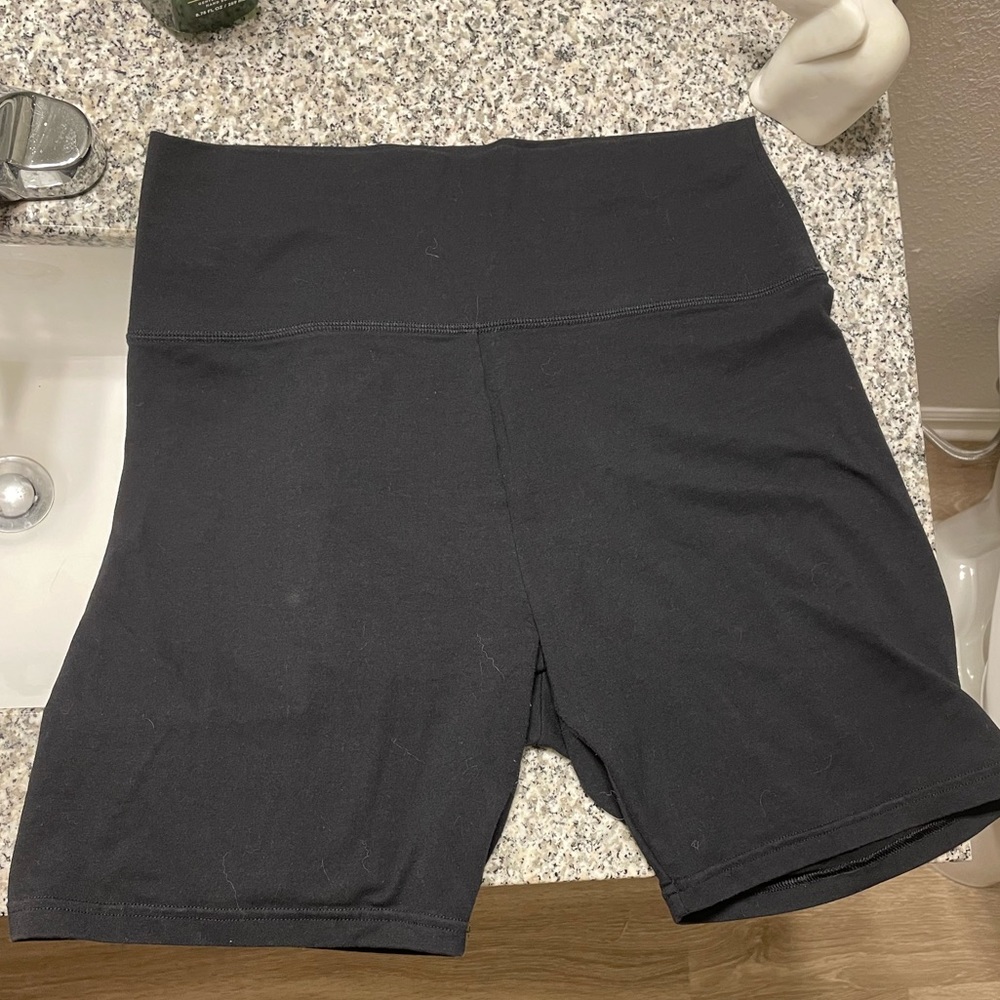 American Eagle Biker Shorts XL